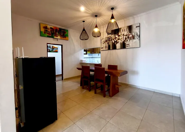 De Jantux Villa *